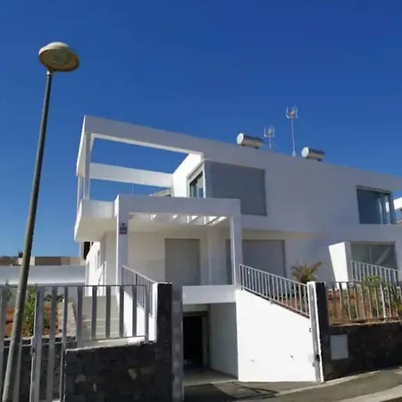 Idaira Adosado Con Piscina A Estrenar-wifi Holiday home *